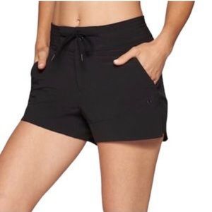 Athleta Hudson Board Shorts SZ 10 Black w Pockets